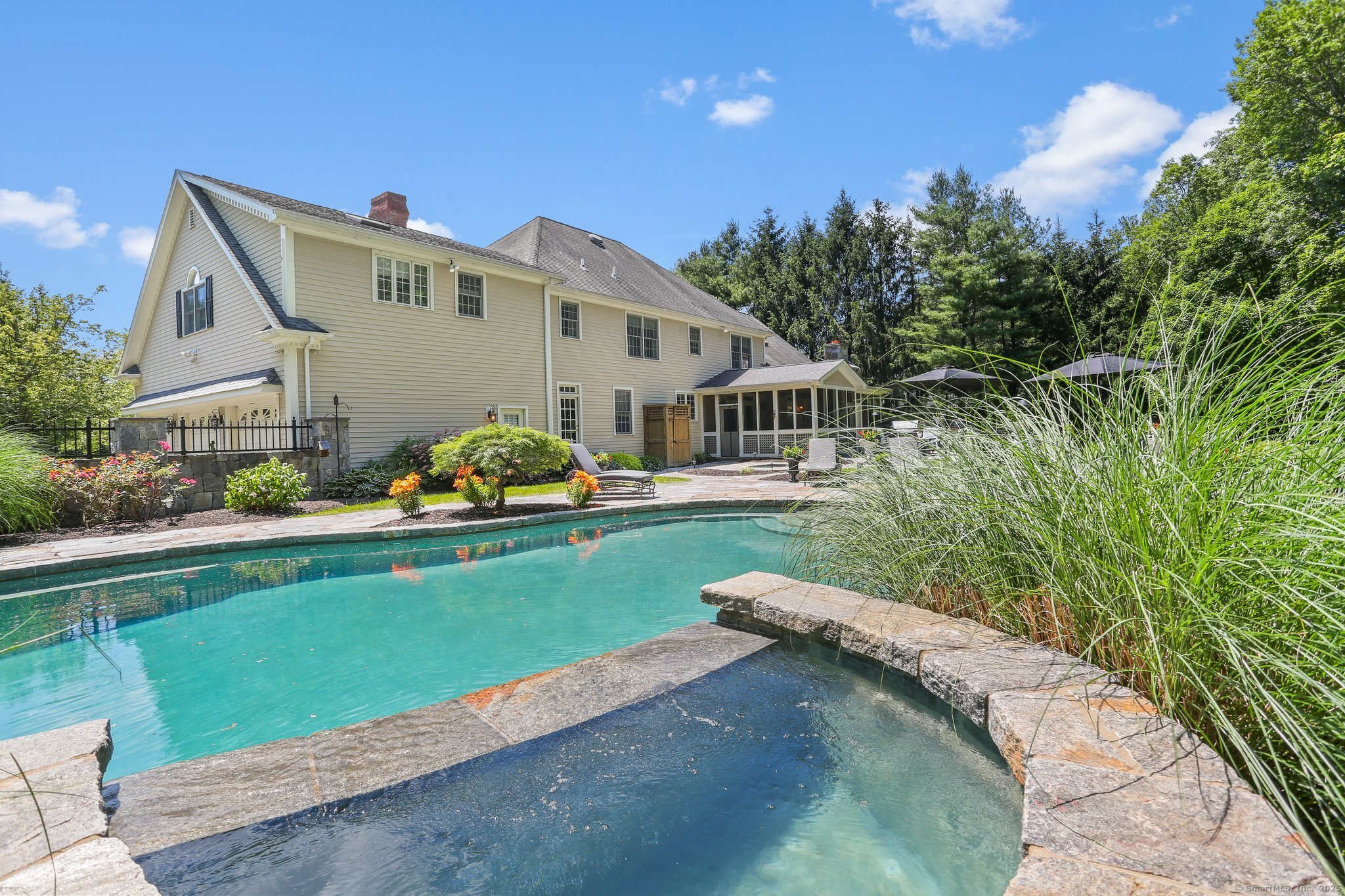 62 Sherwood Drive