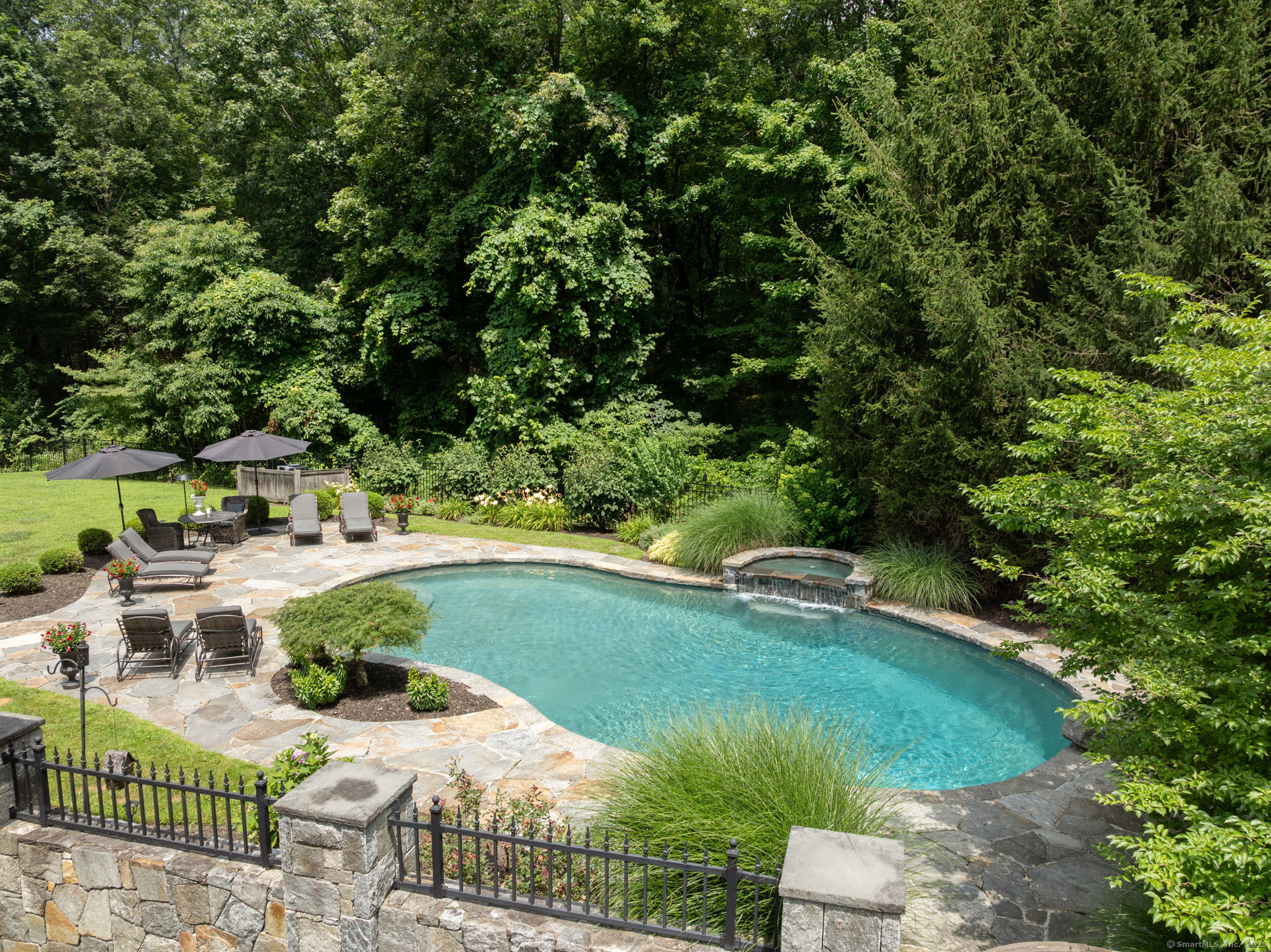 62 Sherwood Drive