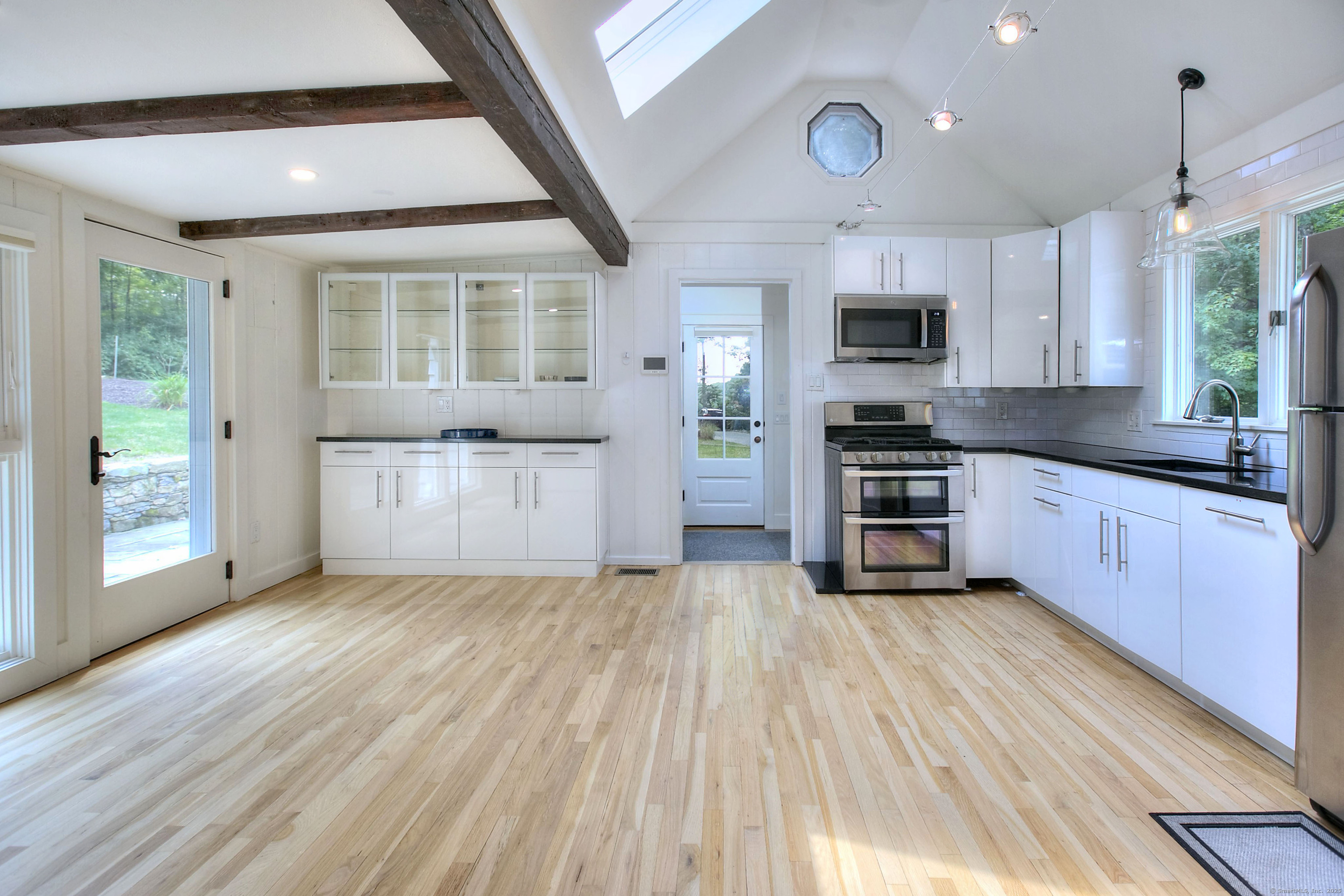 302 Westport Road