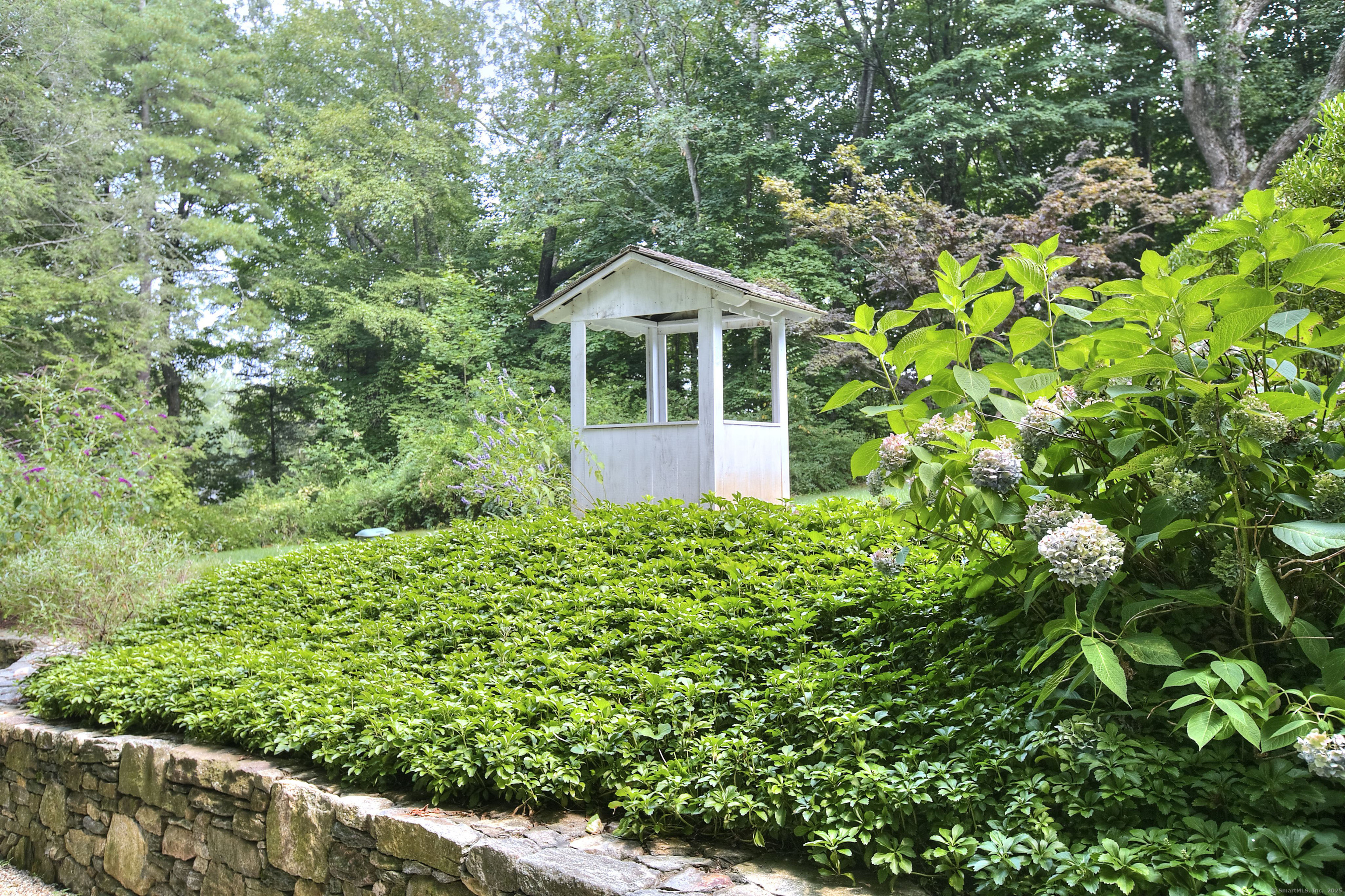 302 Westport Road
