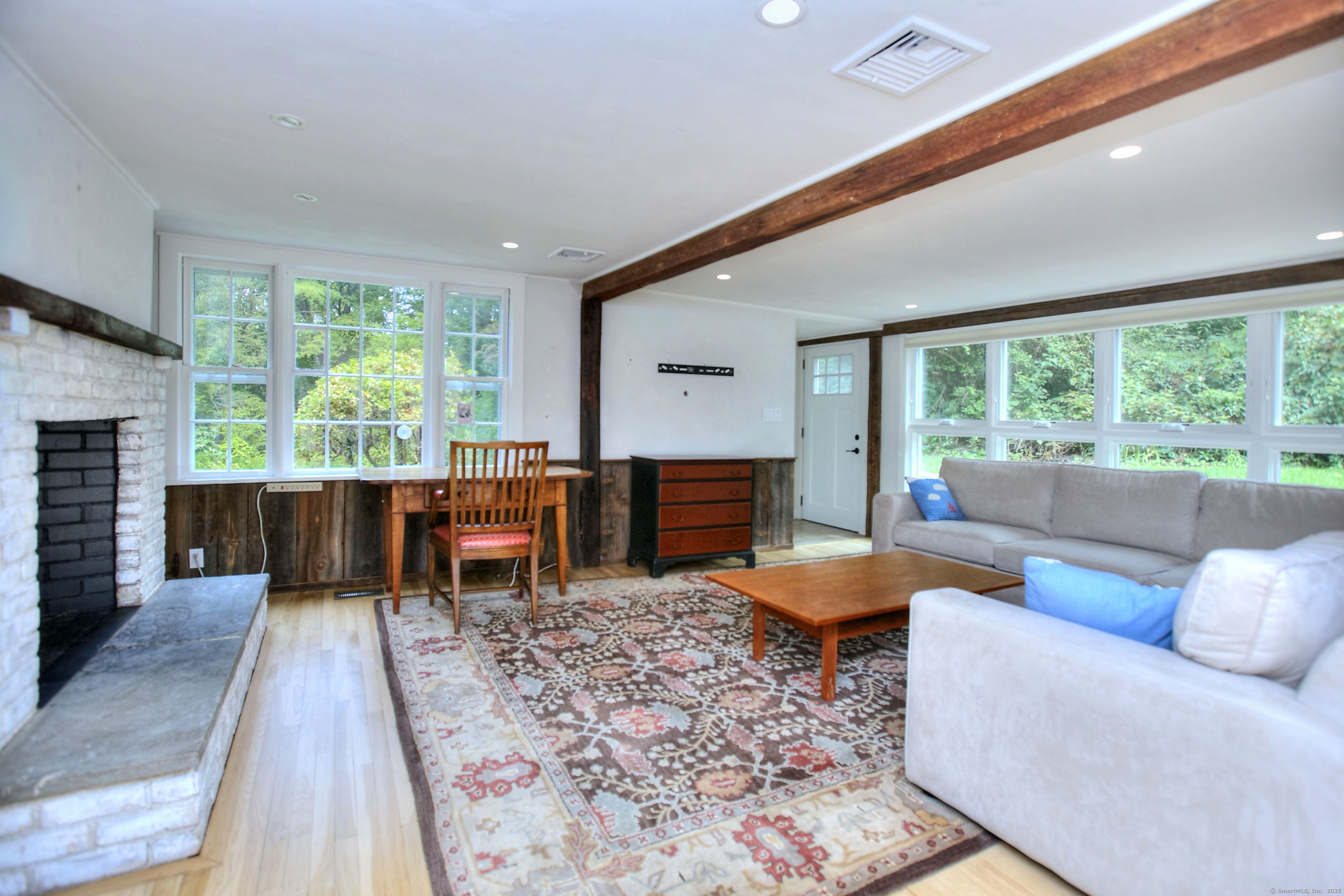 302 Westport Road