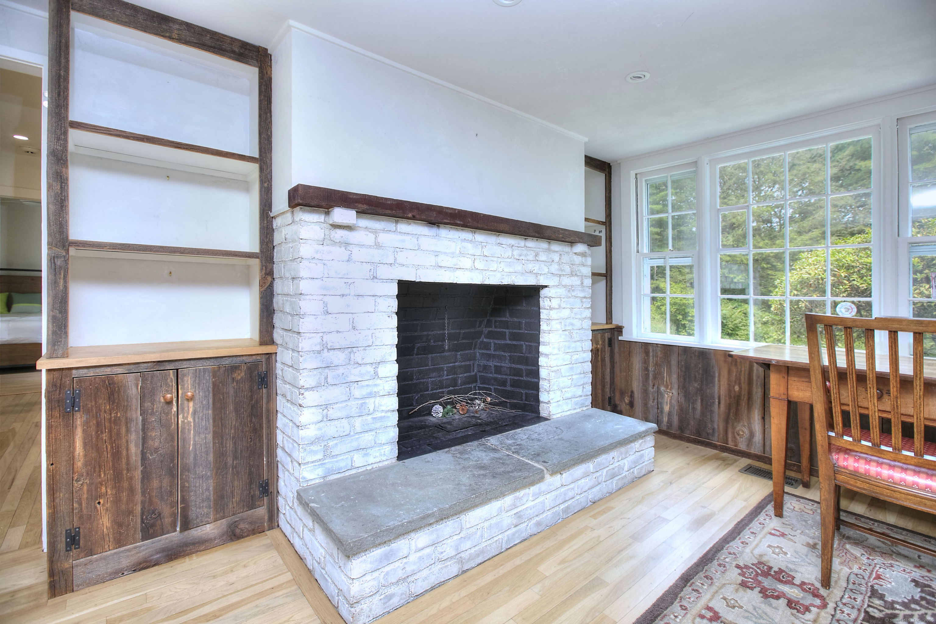302 Westport Road
