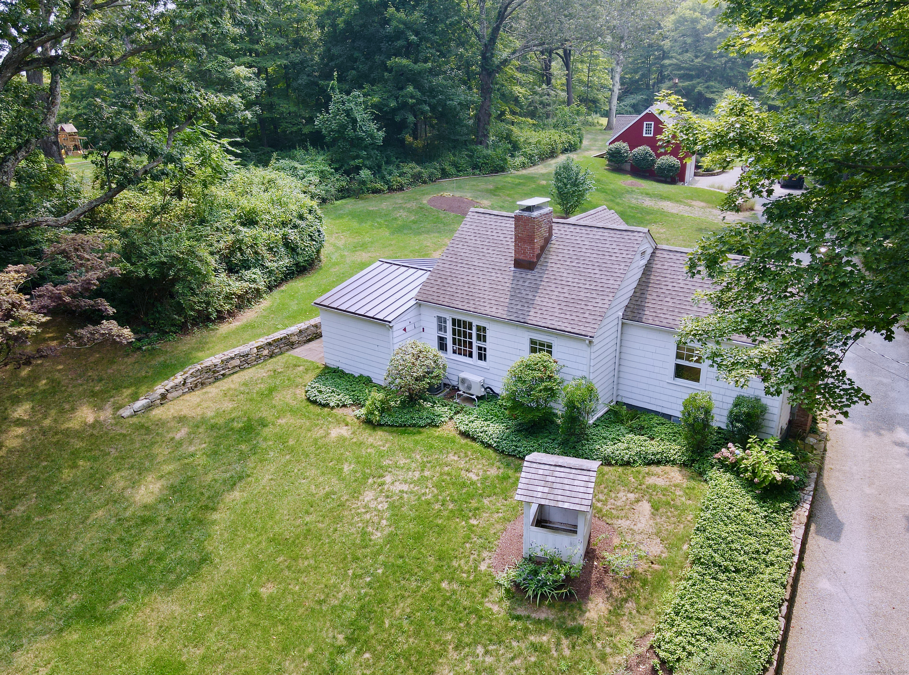 302 Westport Road