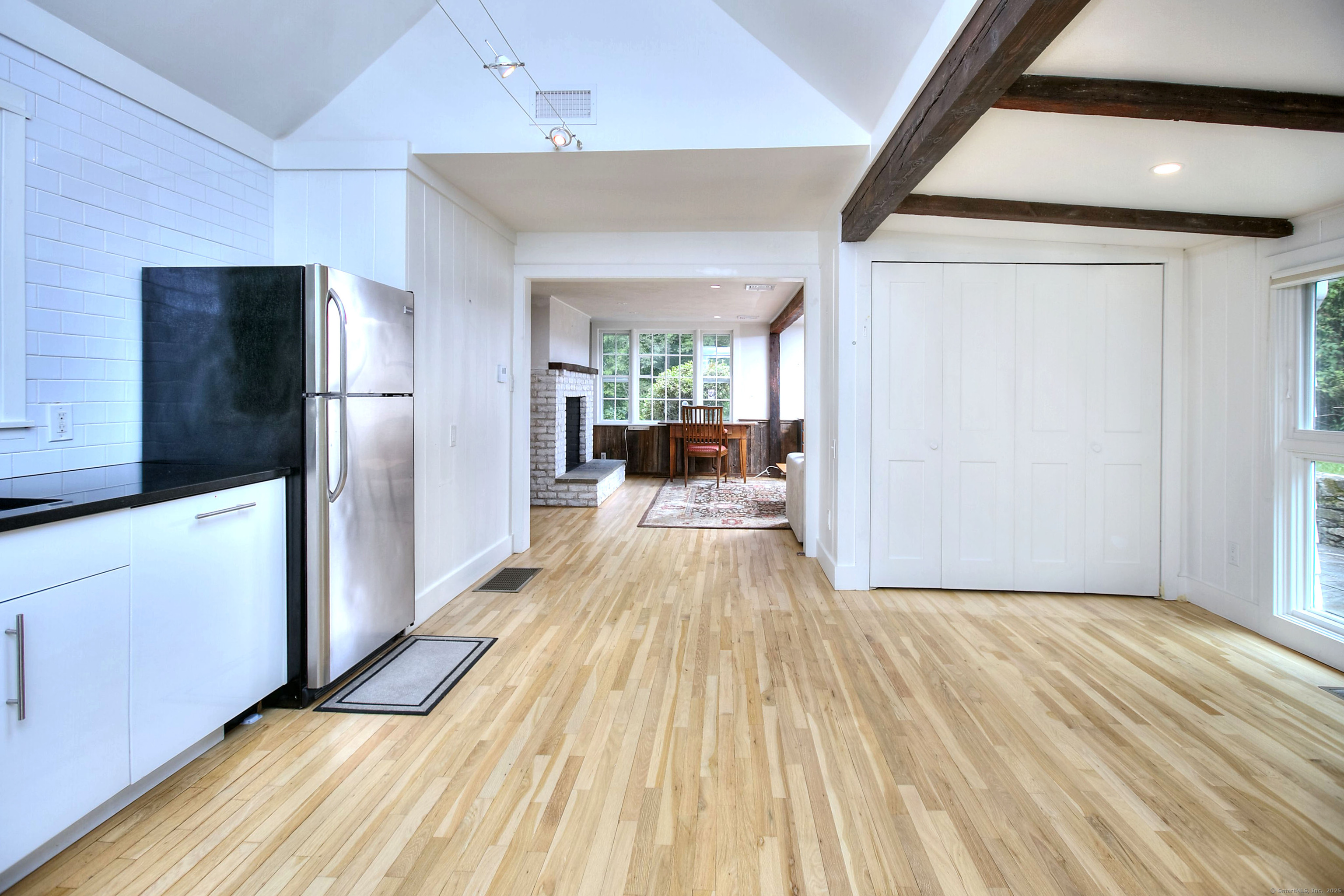 302 Westport Road