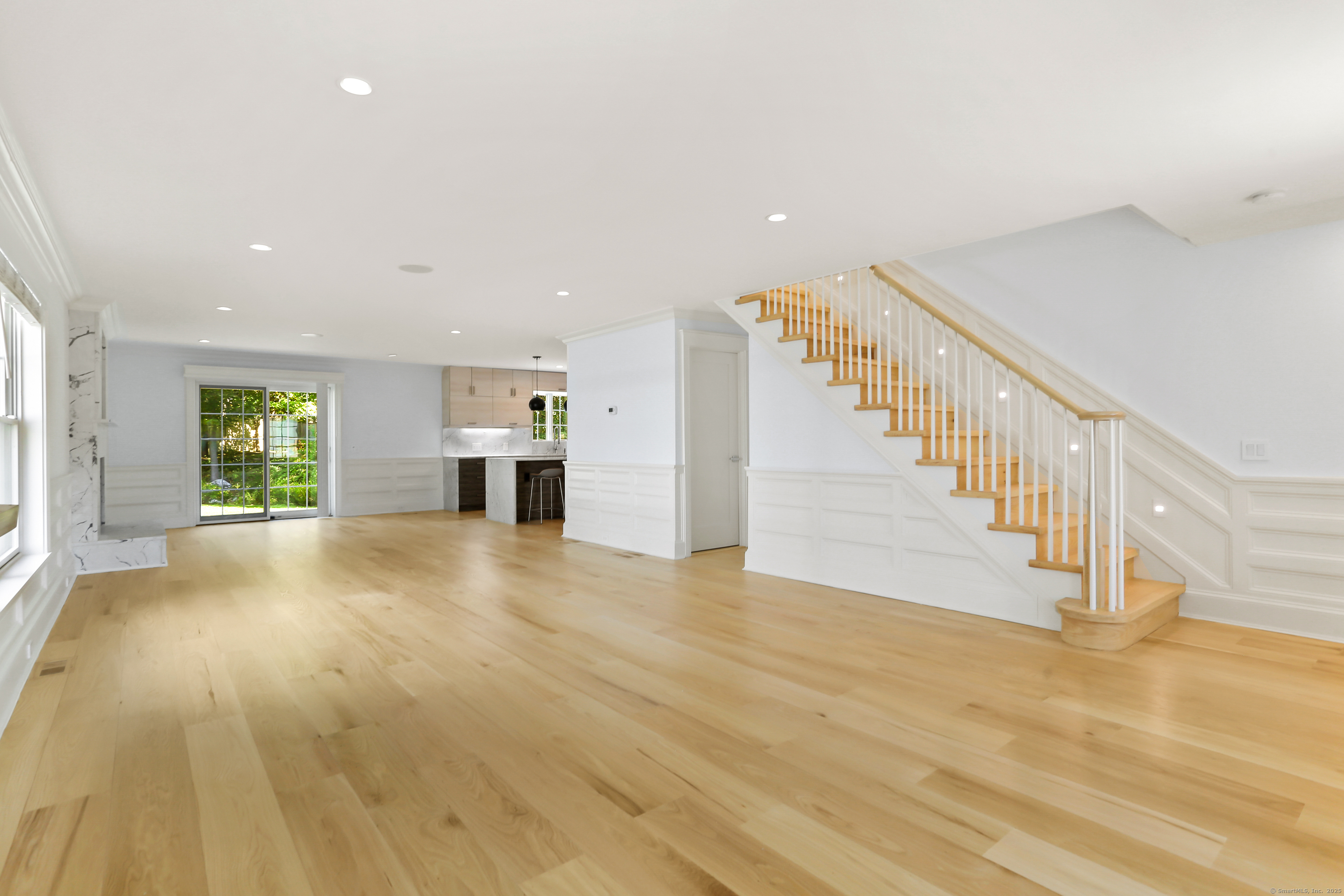 328 Brewster Street