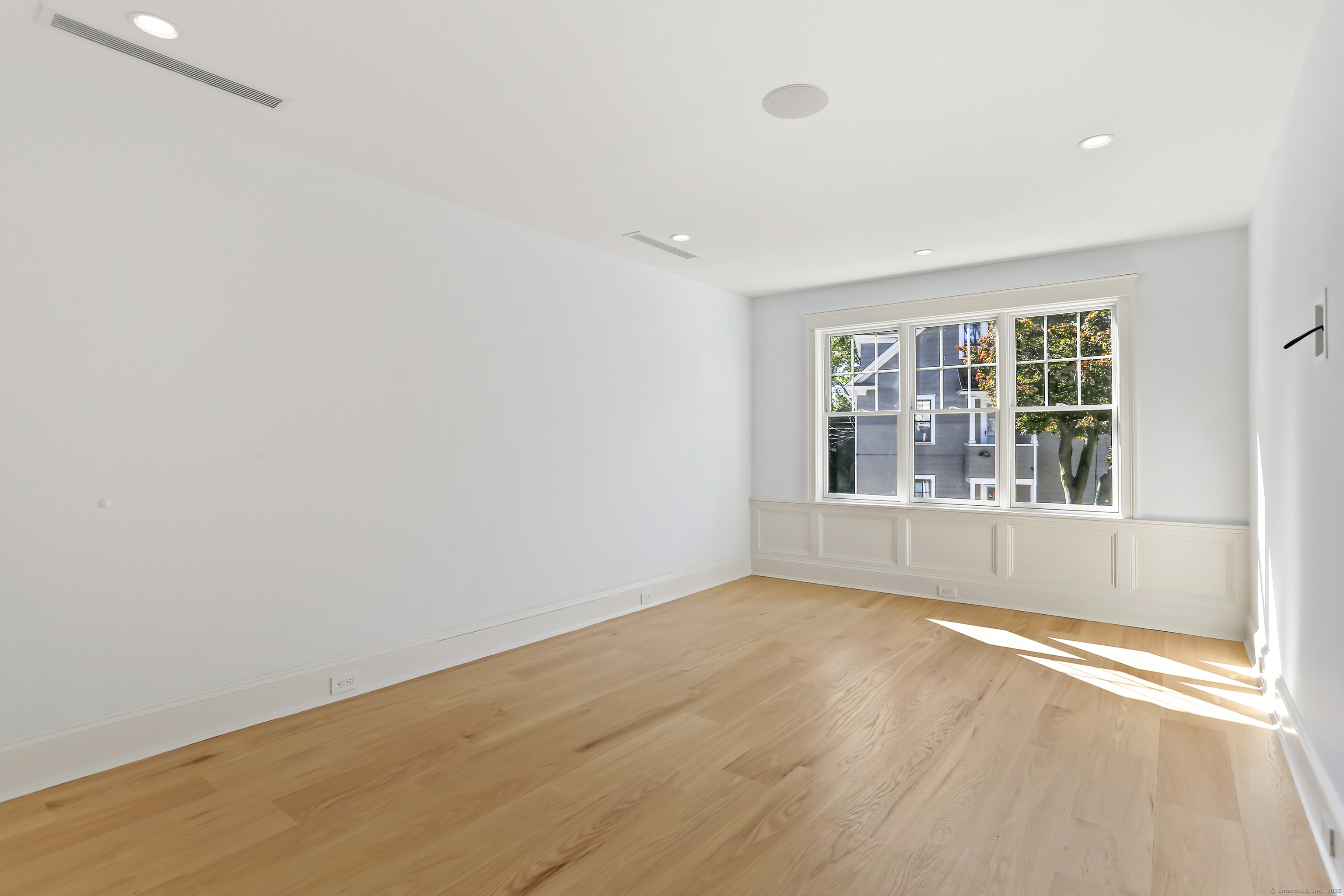 328 Brewster Street
