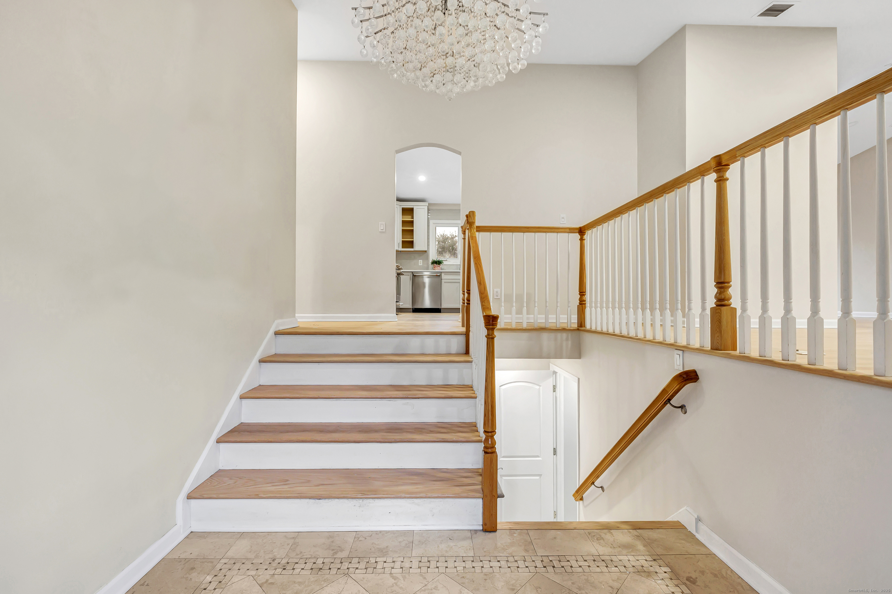 28 Hillside Drive