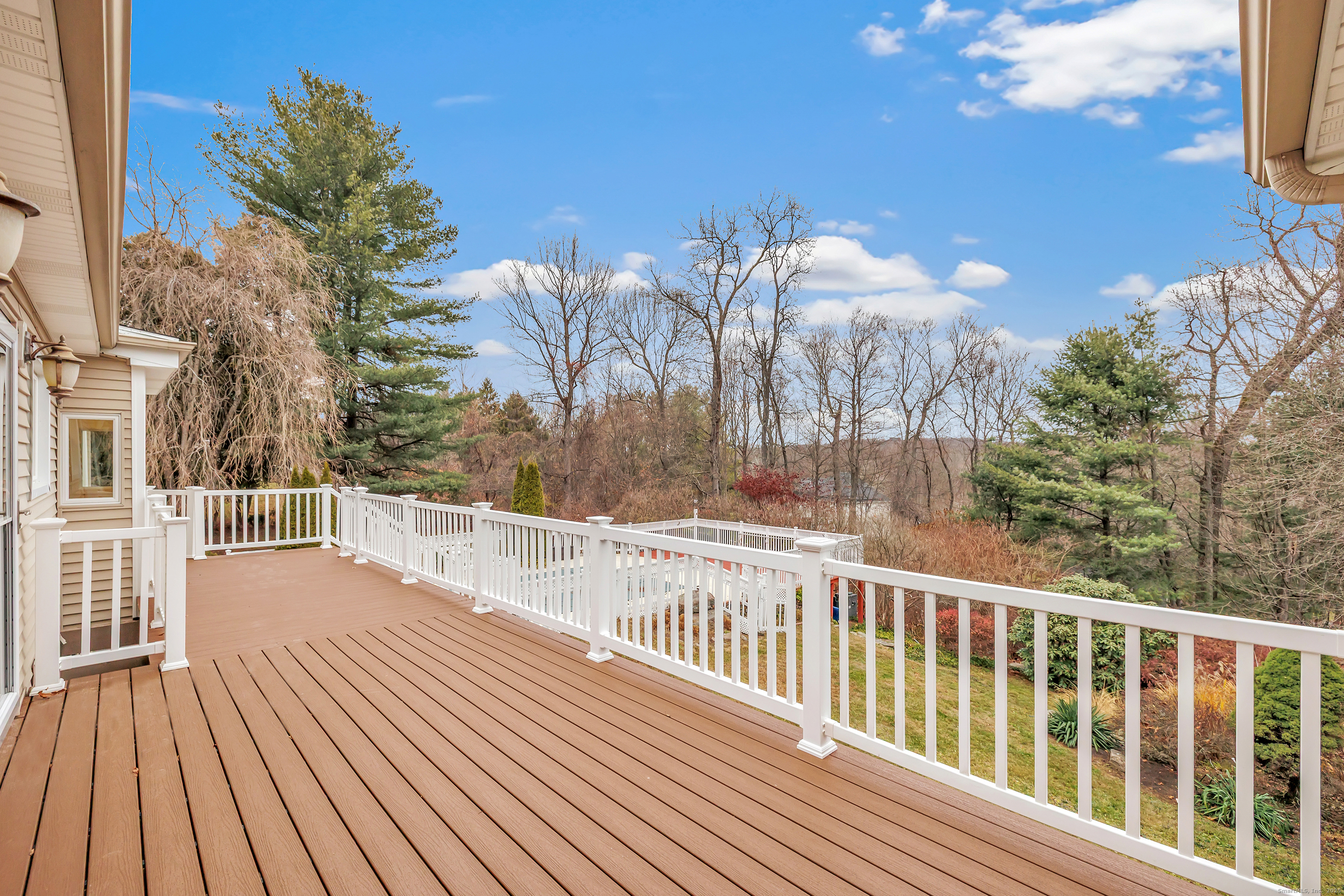 28 Hillside Drive