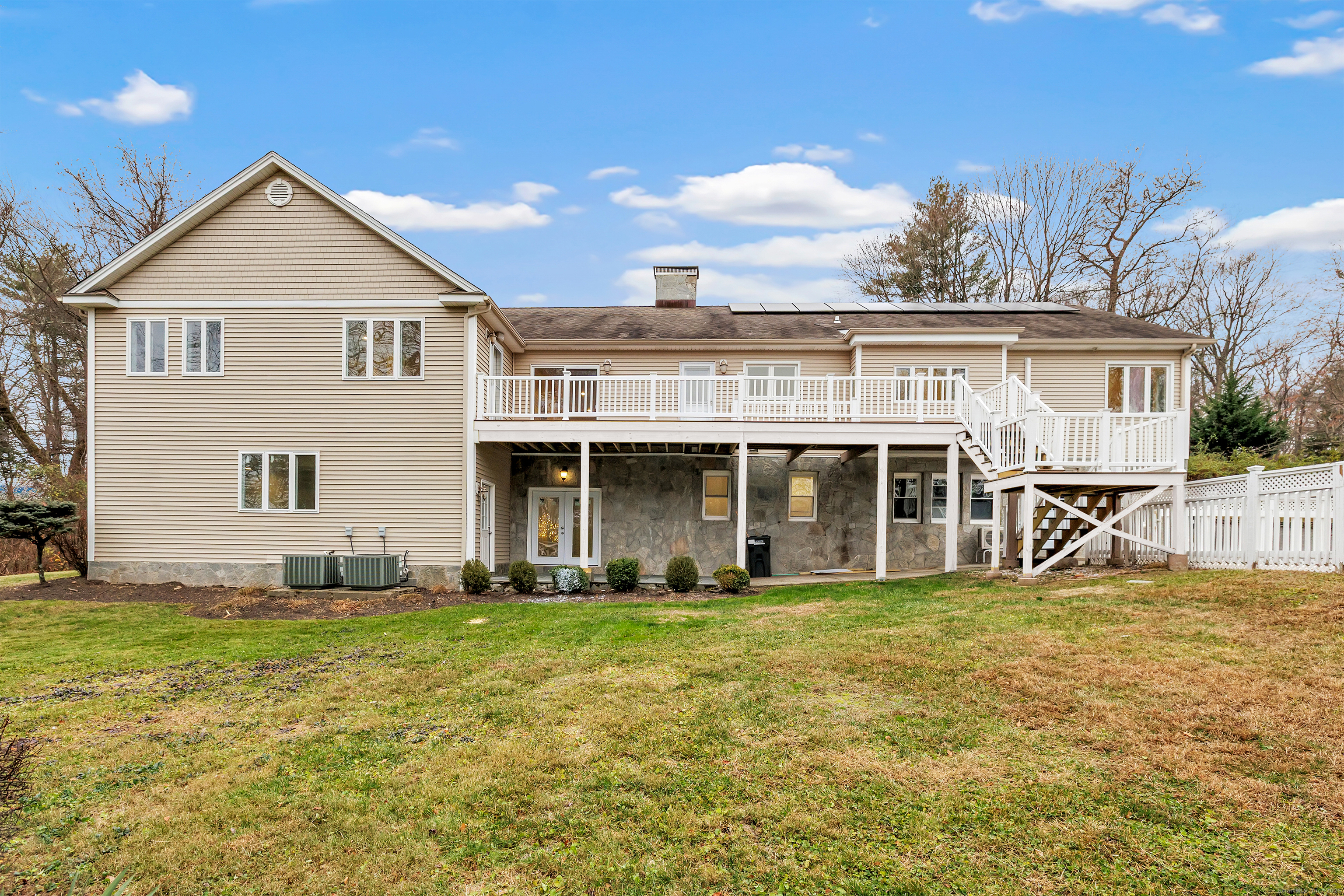 28 Hillside Drive