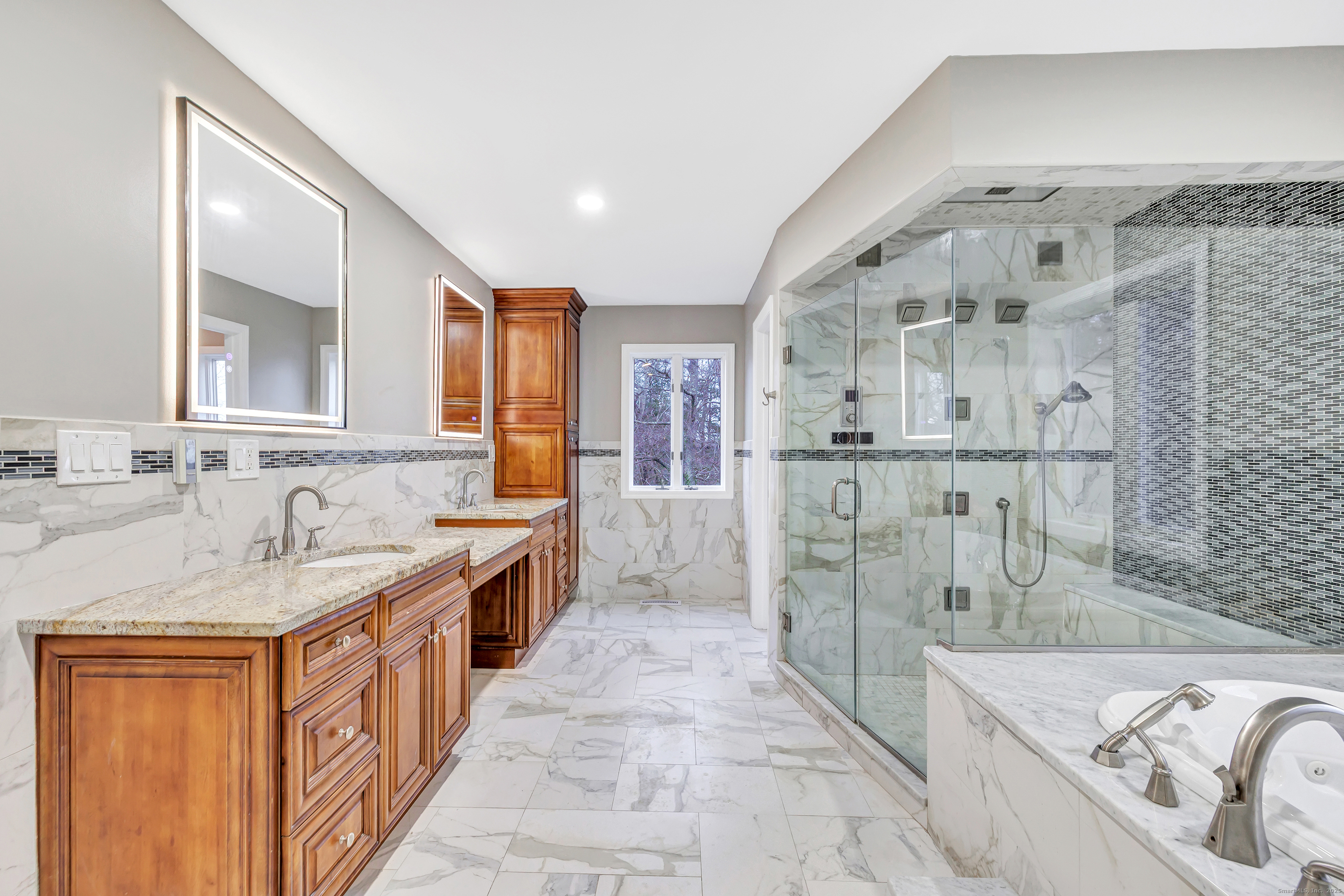 28 Hillside Drive