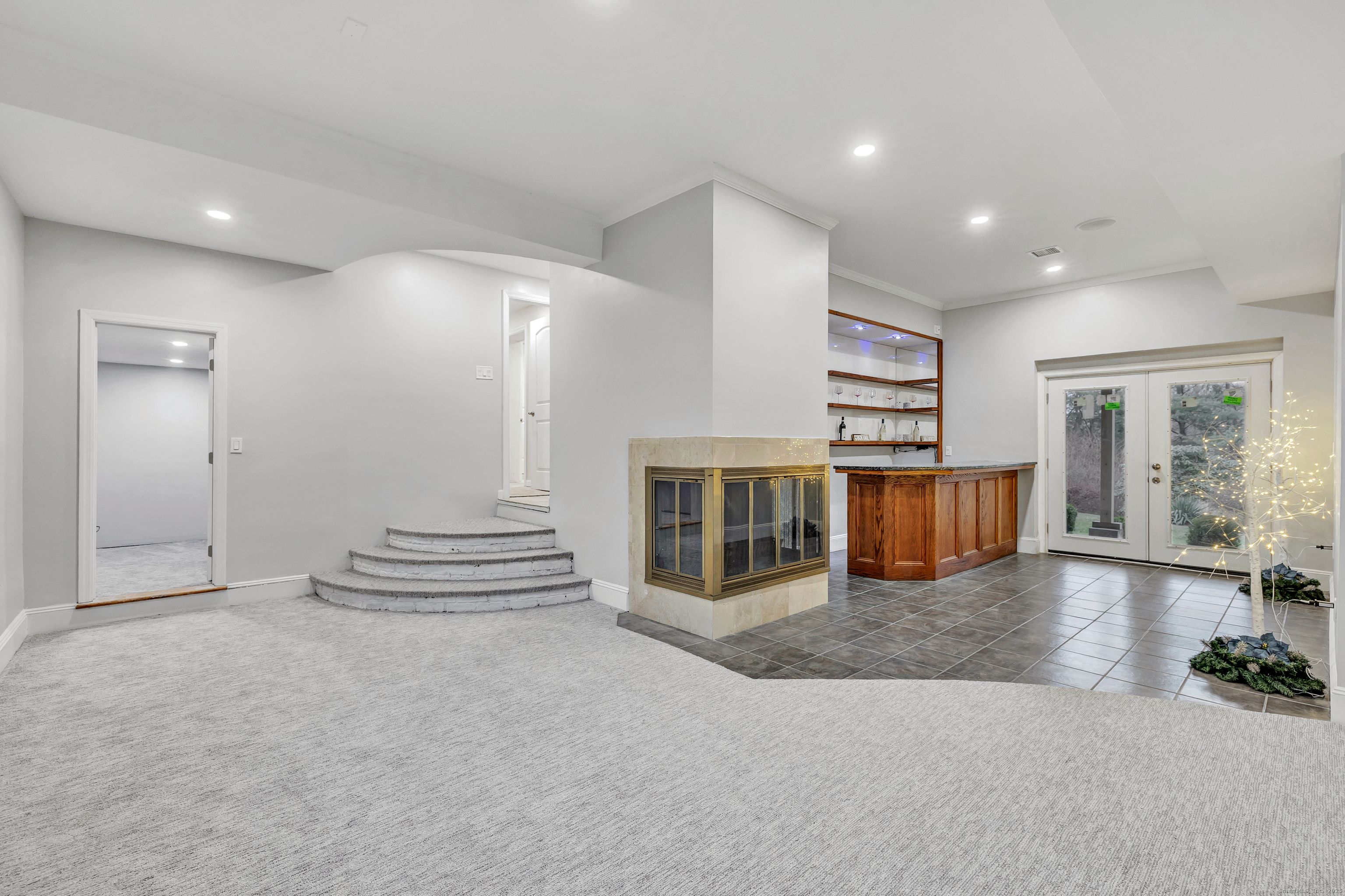 28 Hillside Drive