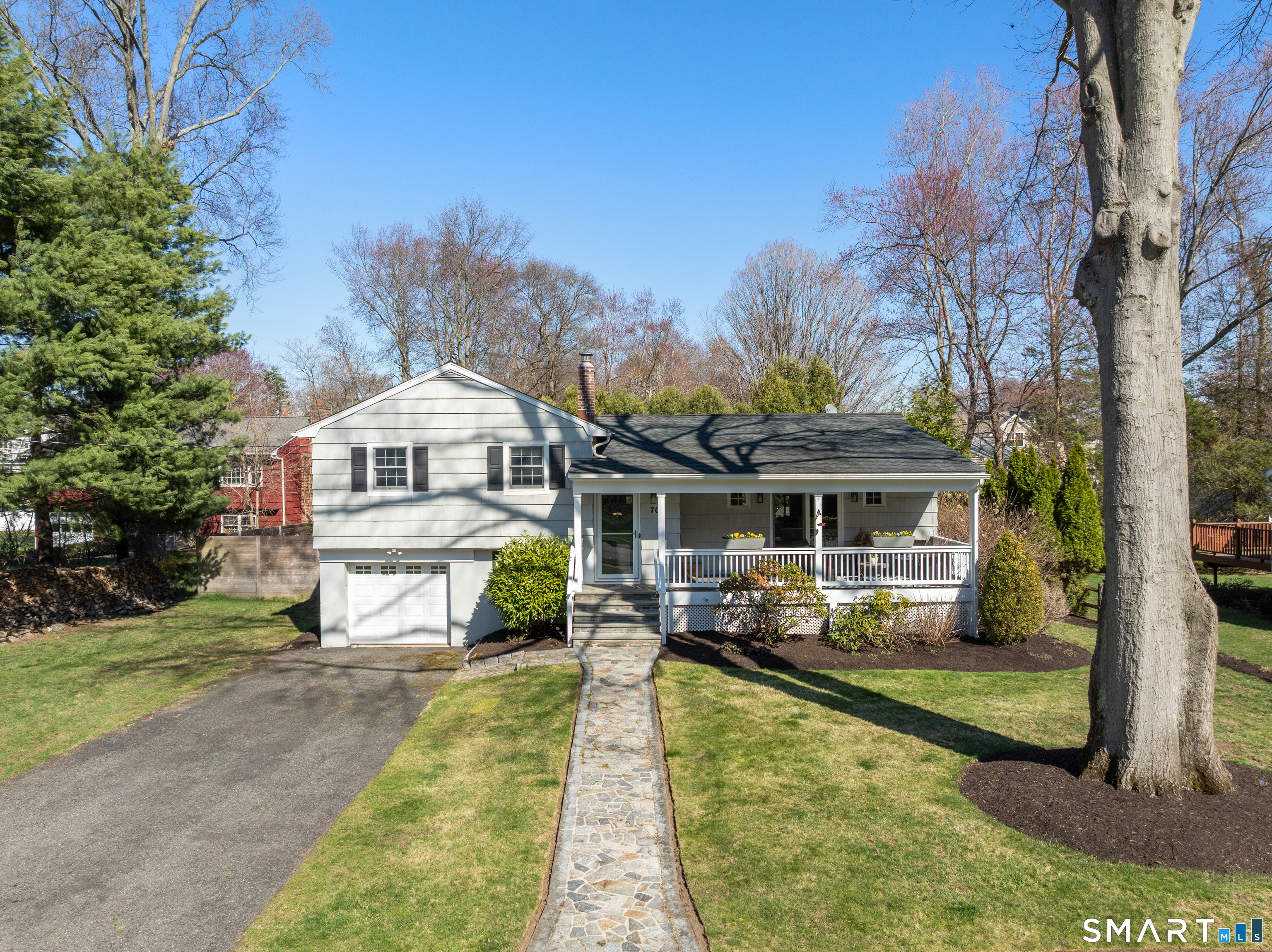 70 Allen Road