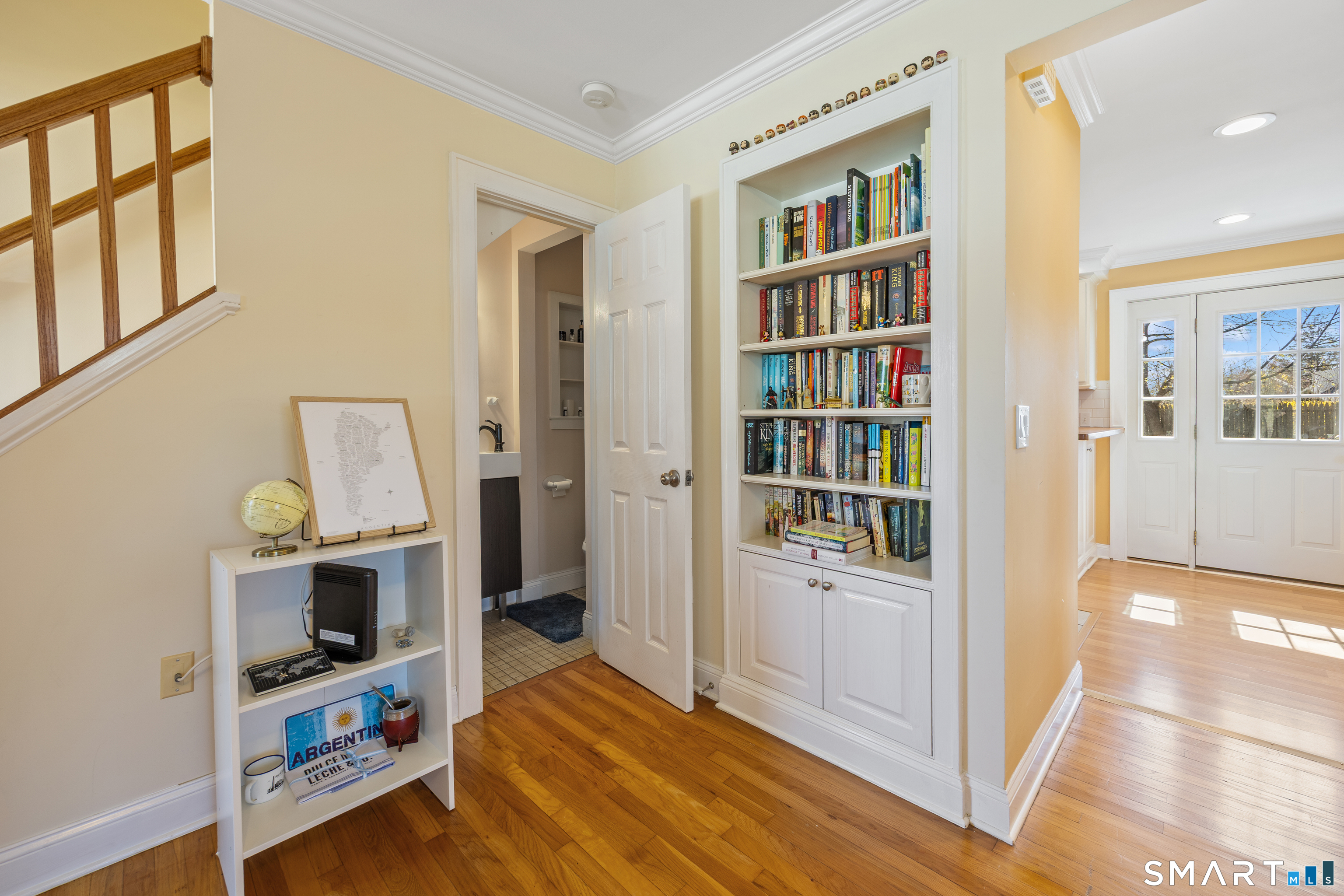 245 Sunnyridge Avenue Unit: 1