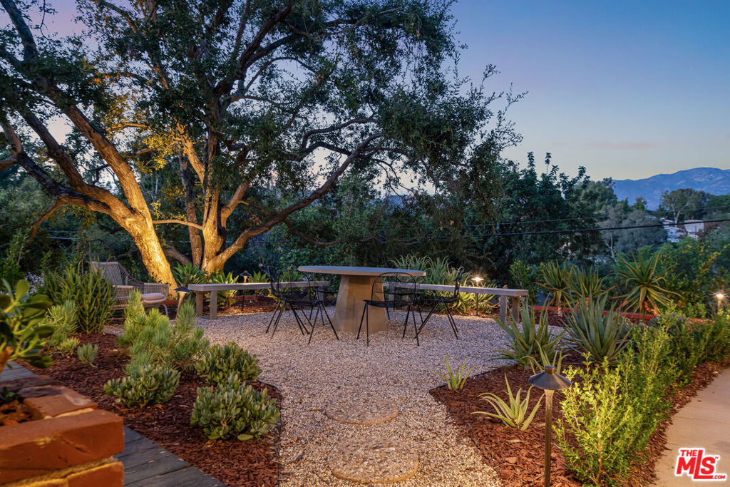 1732 Kaweah Drive