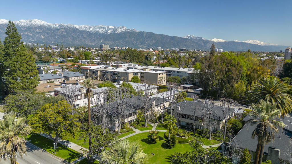 660 S Orange Grove Boulevard K