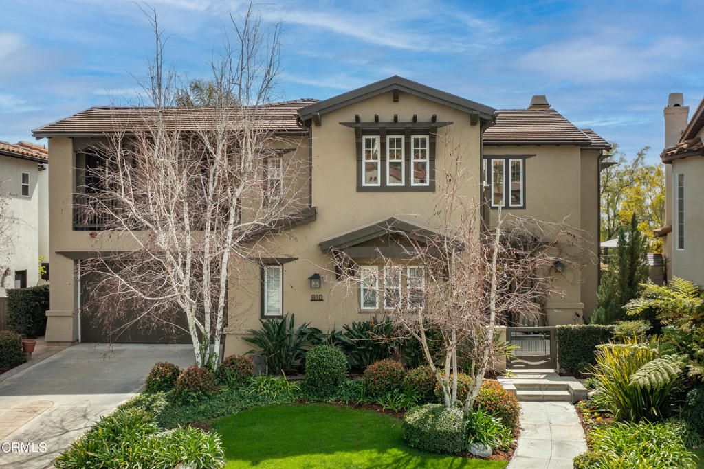 810 W Heritage Oak Court
