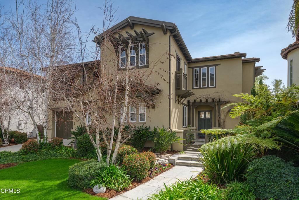 810 W Heritage Oak Court