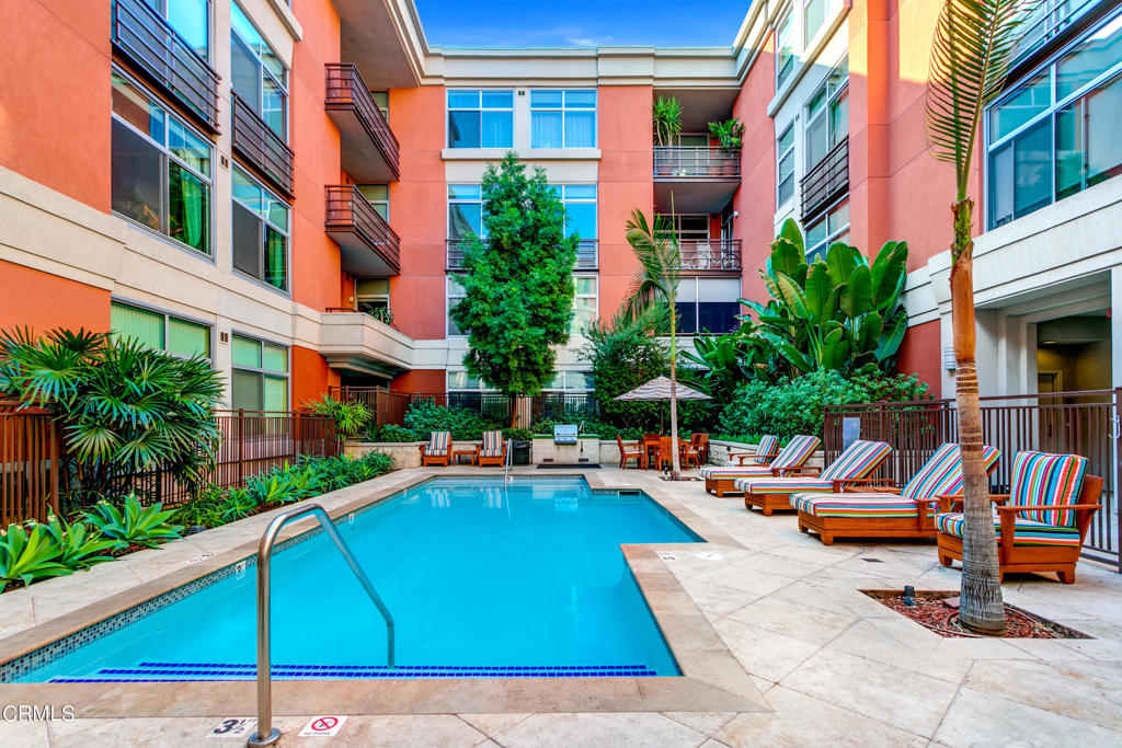 840 E Green Street 412