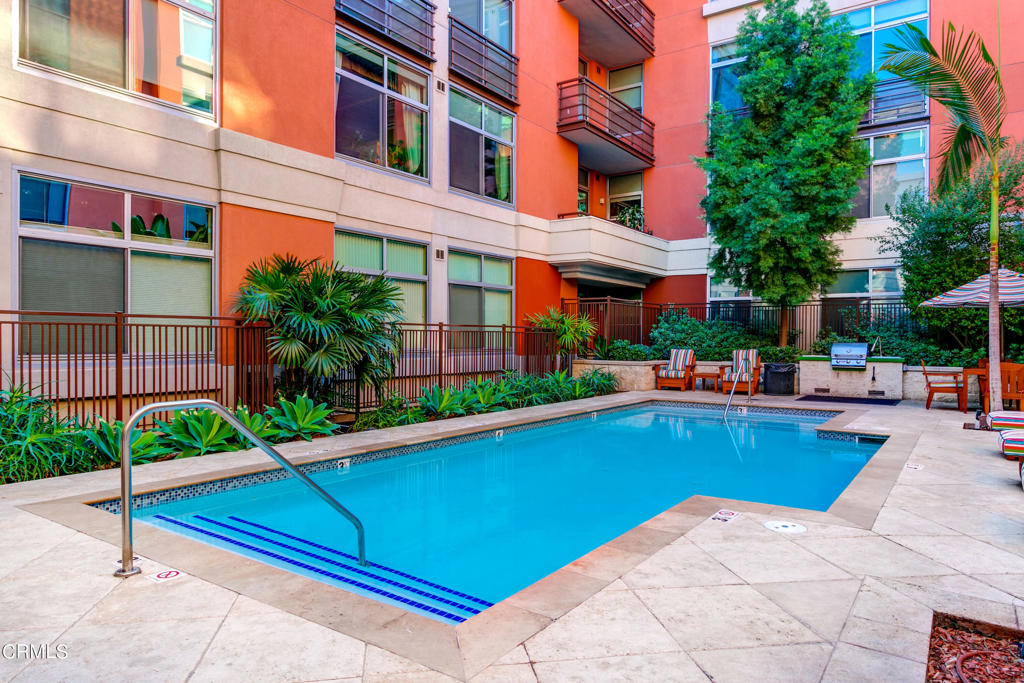 840 E Green Street 412