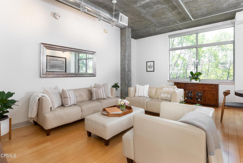 840 E Green Street 412