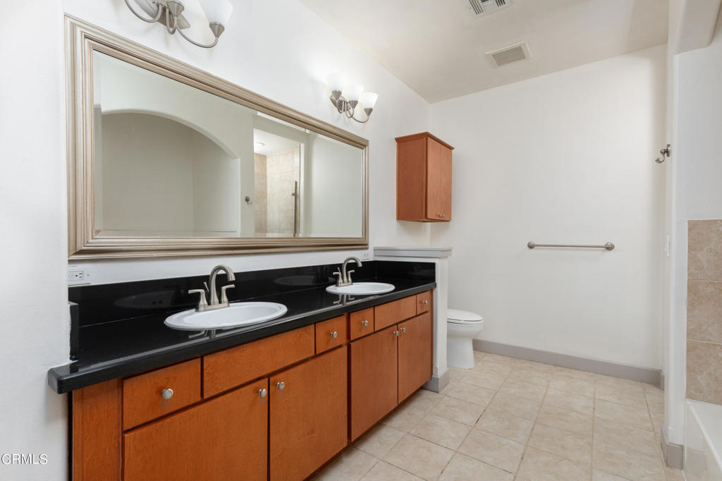 840 E Green Street 229