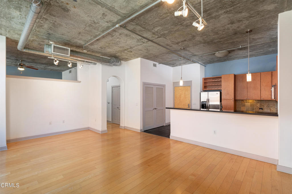 840 E Green Street 229
