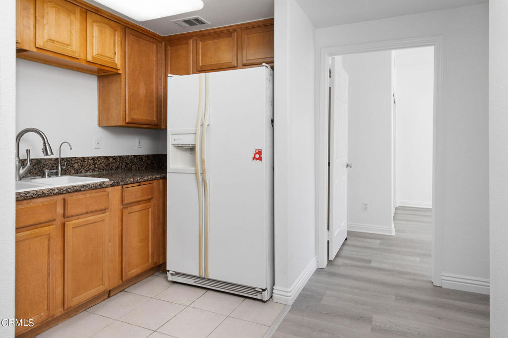 120 N Moore Avenue 303