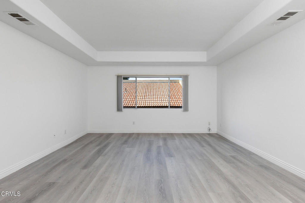 120 N Moore Avenue 303