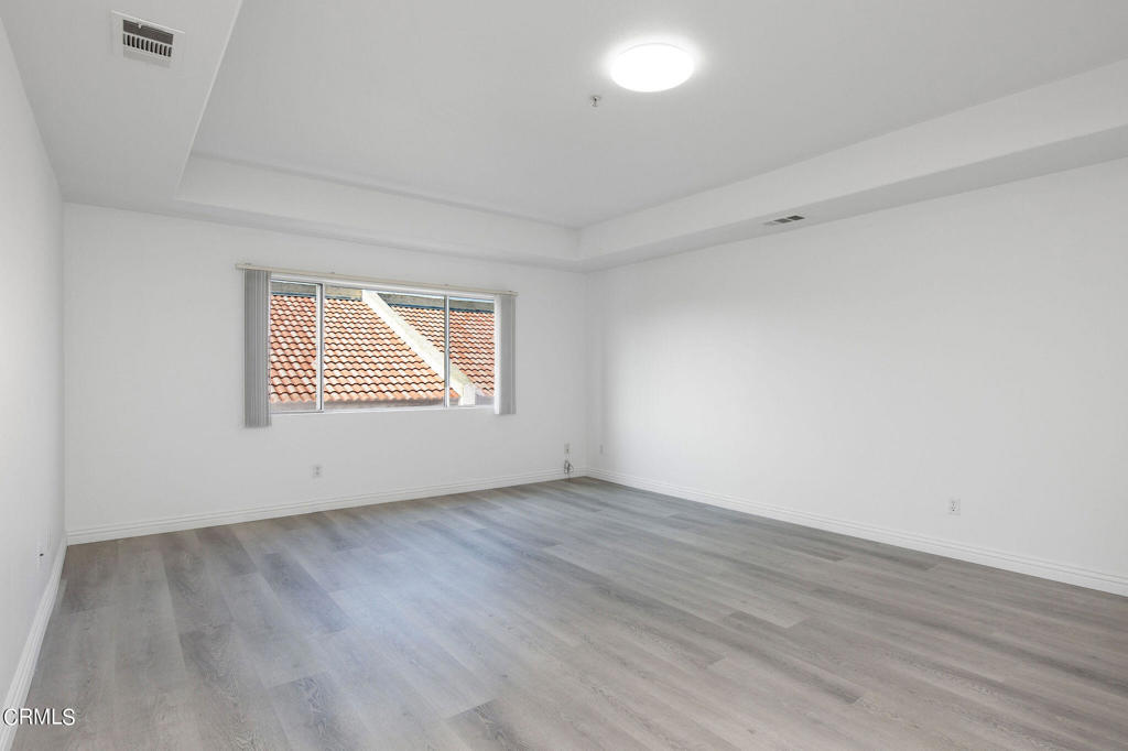 120 N Moore Avenue 303