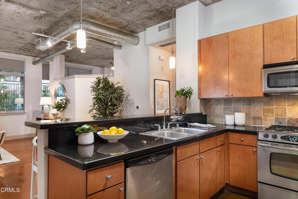 840 E Green Street 119