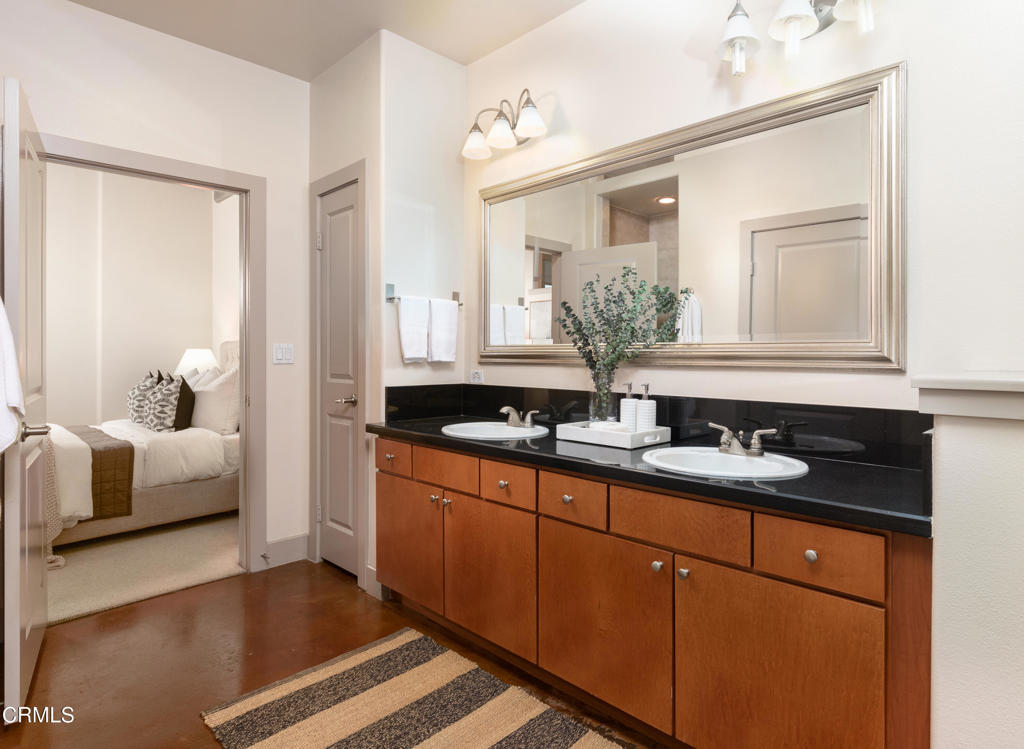 840 E Green Street 119