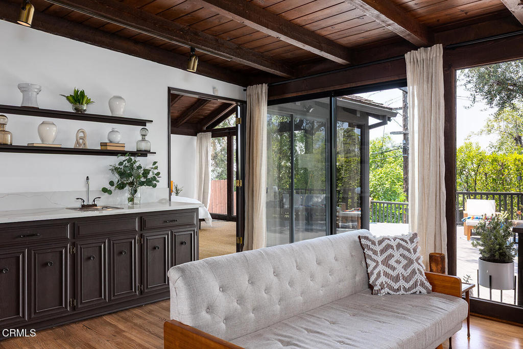 405 Sequoia Drive