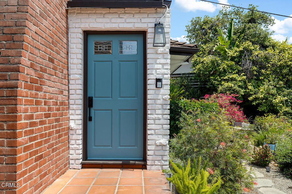 405 Sequoia Drive