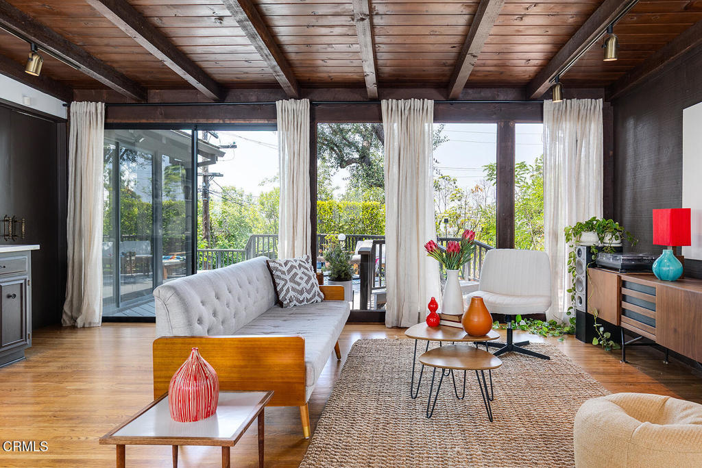 405 Sequoia Drive