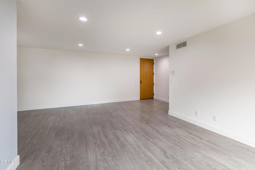 4041 Via Marisol 210