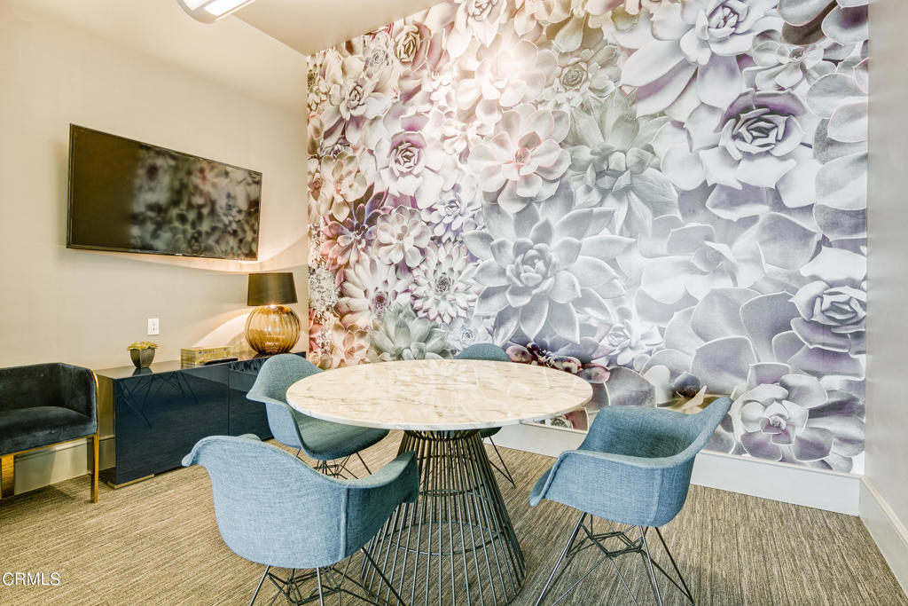 840 E Green Street 217