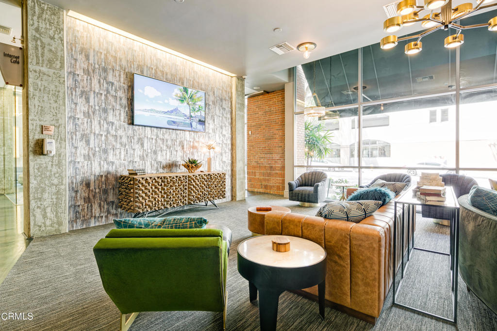 840 E Green Street 217