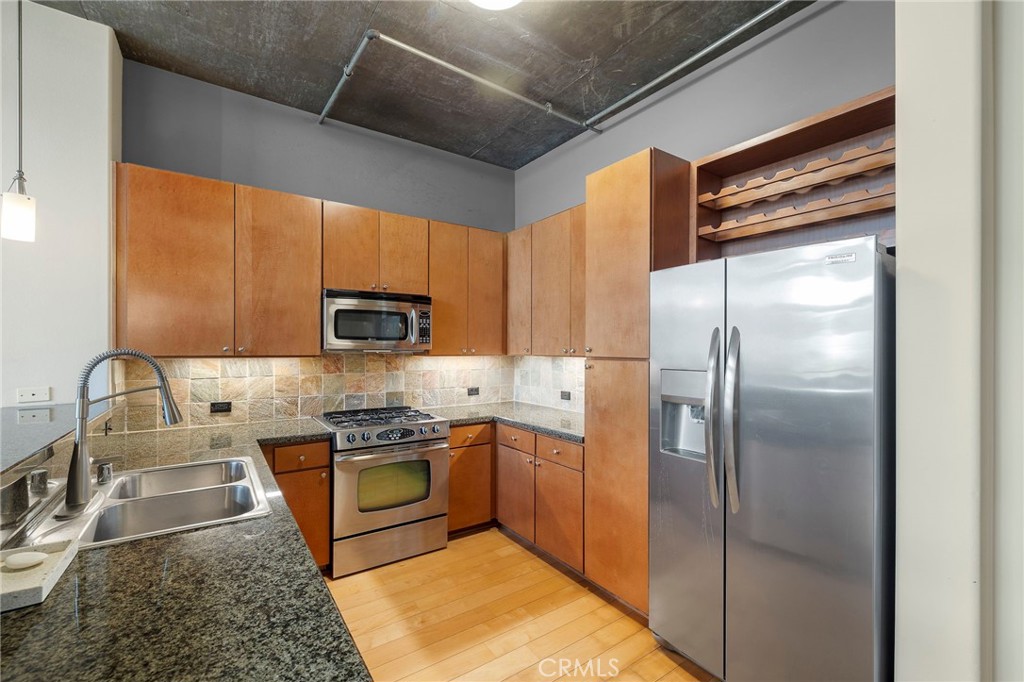 840 E Green Street 505