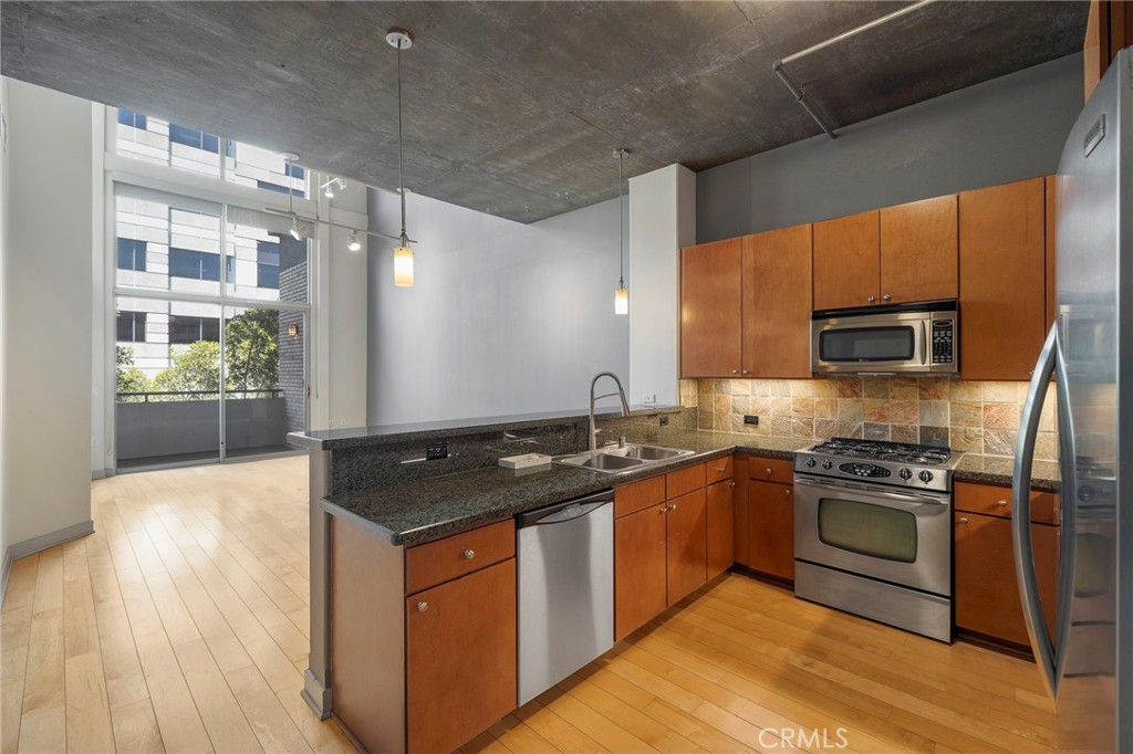 840 E Green Street 505