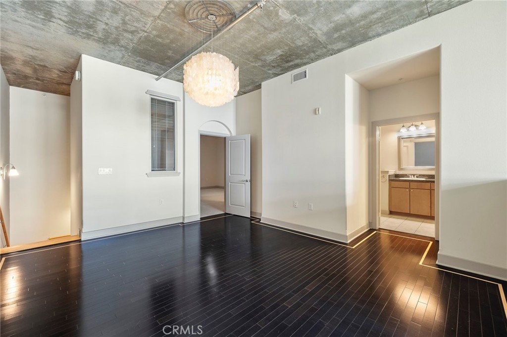 840 E Green Street 505