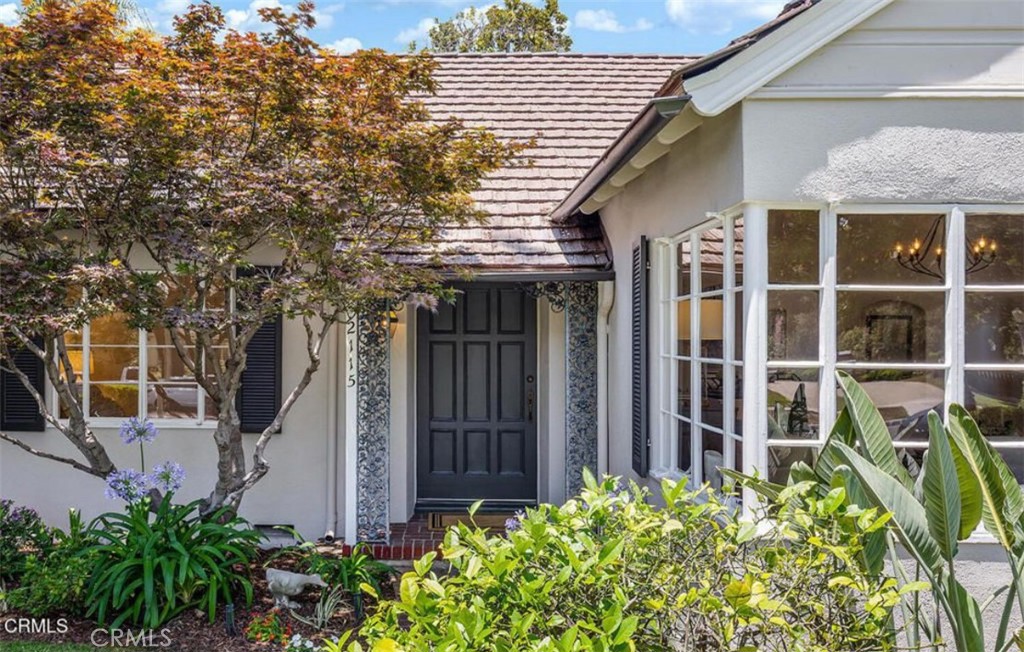 2115 Roanoke Road
