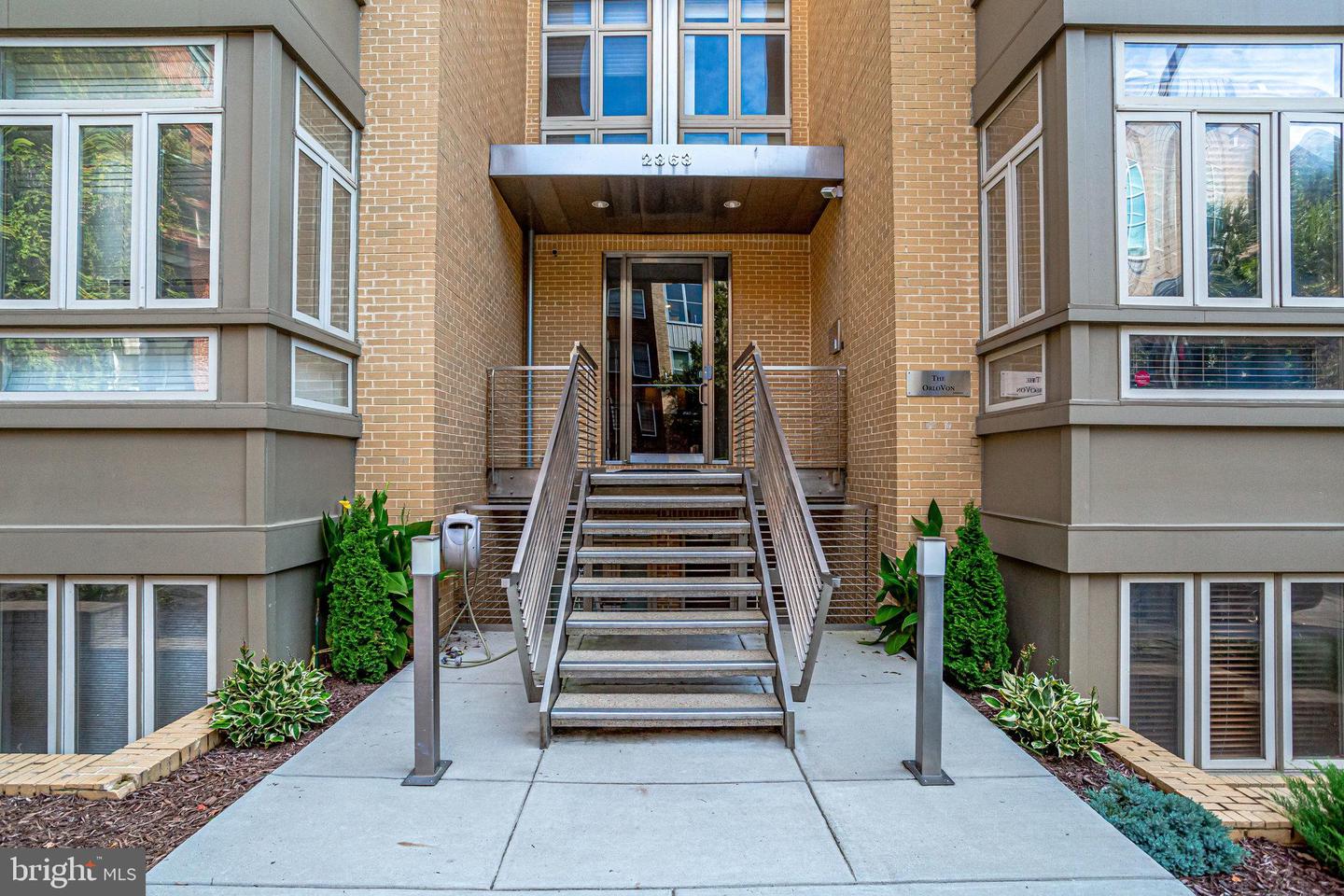 2363 CHAMPLAIN STREET NW Unit: 3