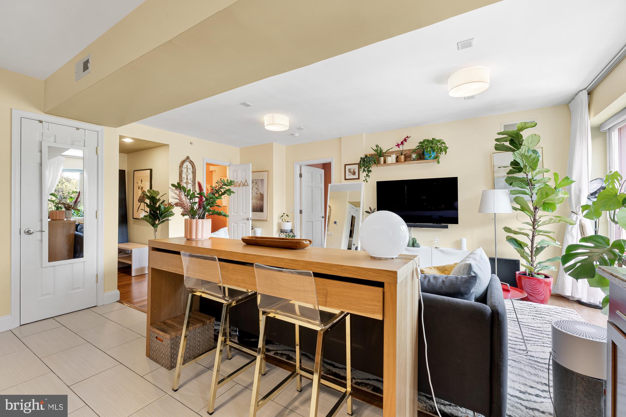 6425 14TH STREET NW Unit: 406
