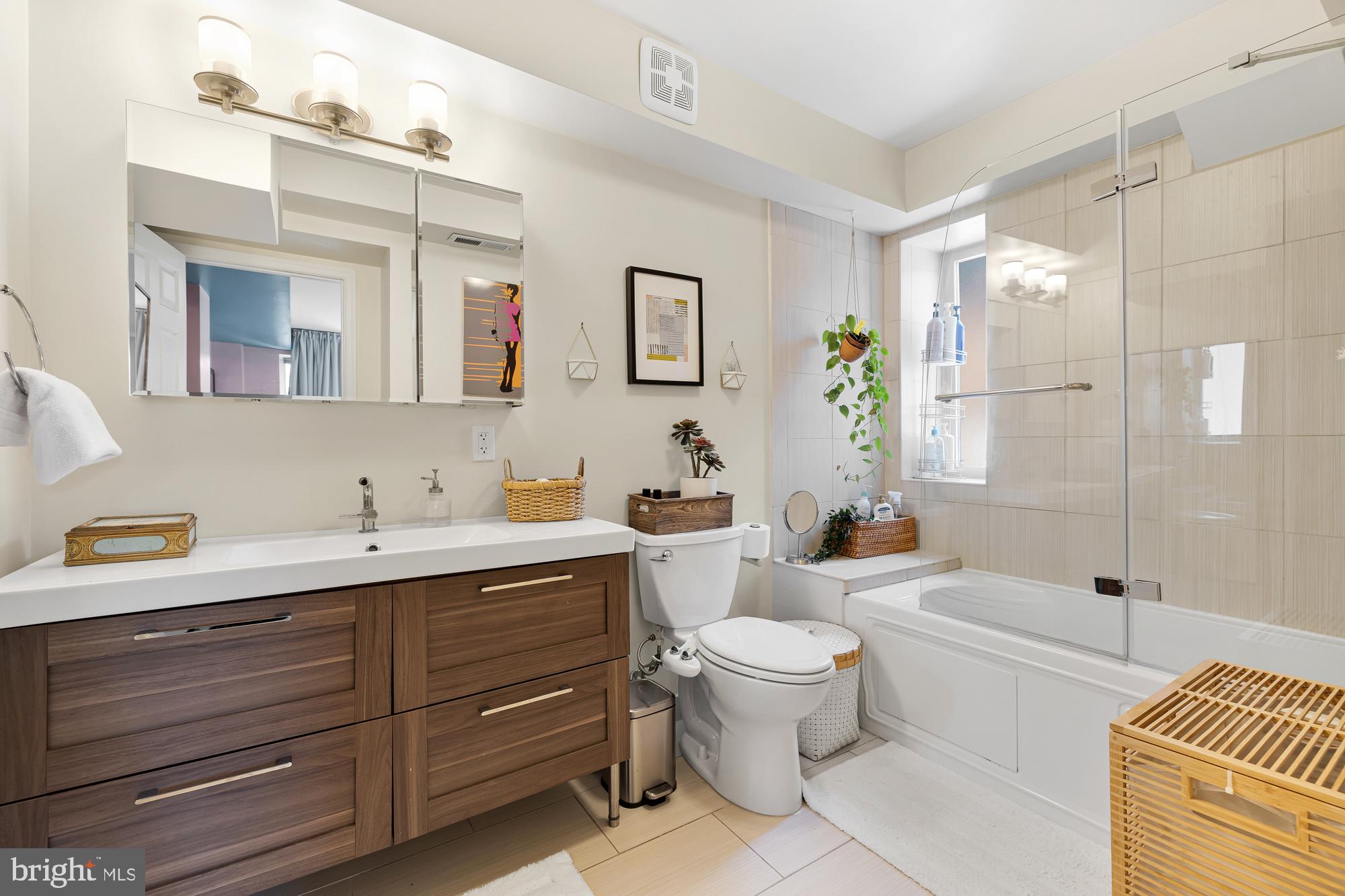 6425 14TH STREET NW Unit: 406