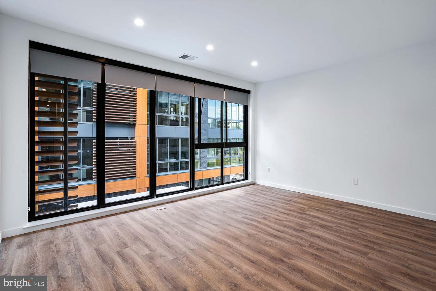 1500 HARRY THOMAS WAY NE Unit: 303
