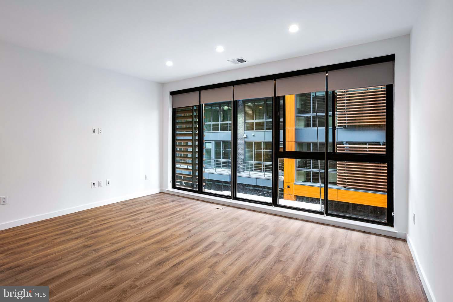 1500 HARRY THOMAS WAY NE Unit: 303