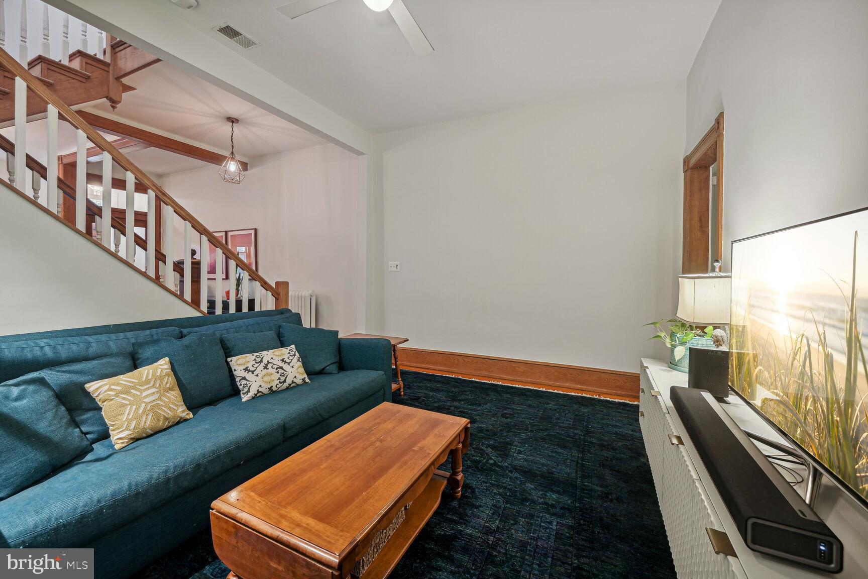 1839 Ontario PLACE NW