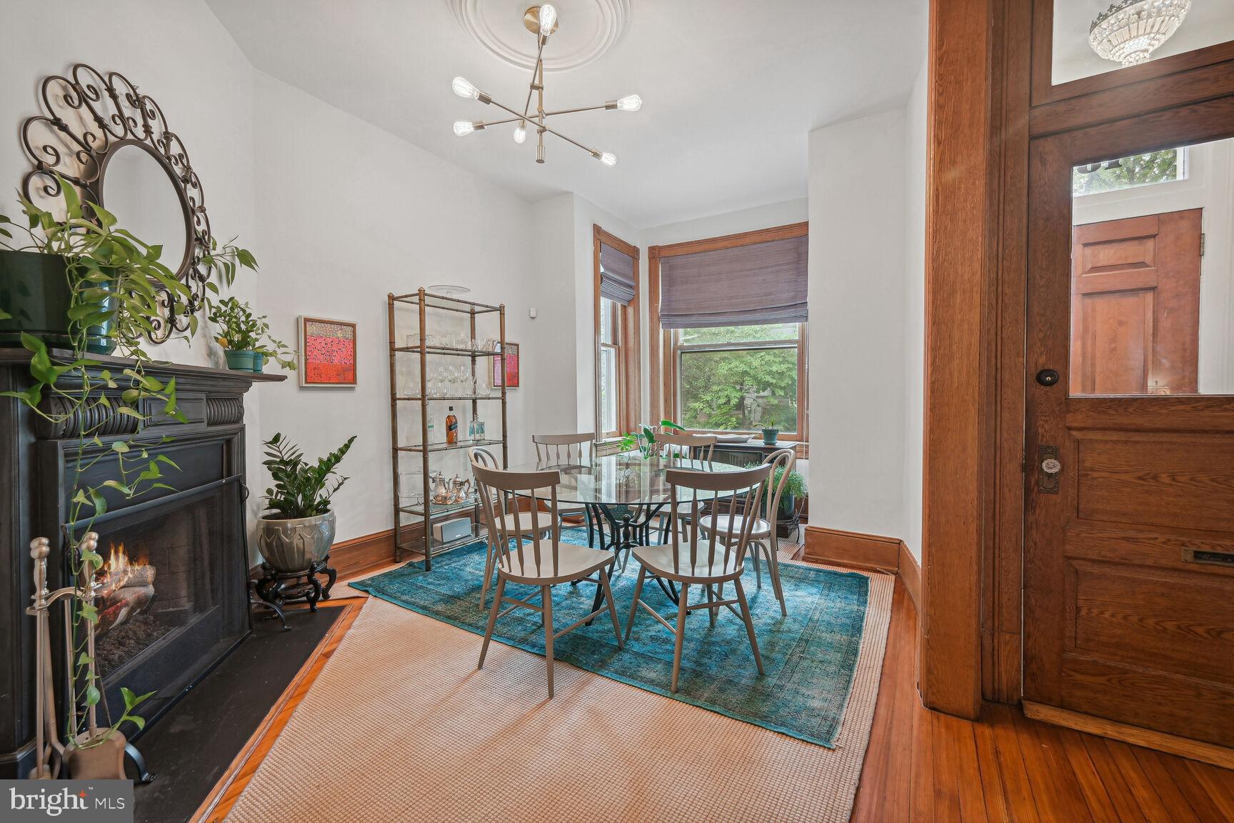1839 Ontario PLACE NW