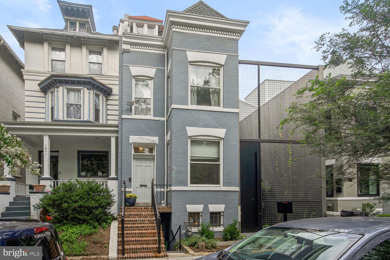 1839 Ontario PLACE NW