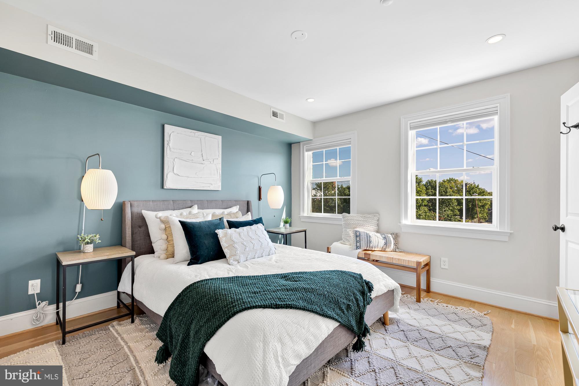 1427 5TH STREET NW Unit: 3